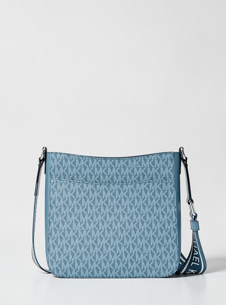Jet Set Small Signature Logo Crossbody bag 35T5STVC5B