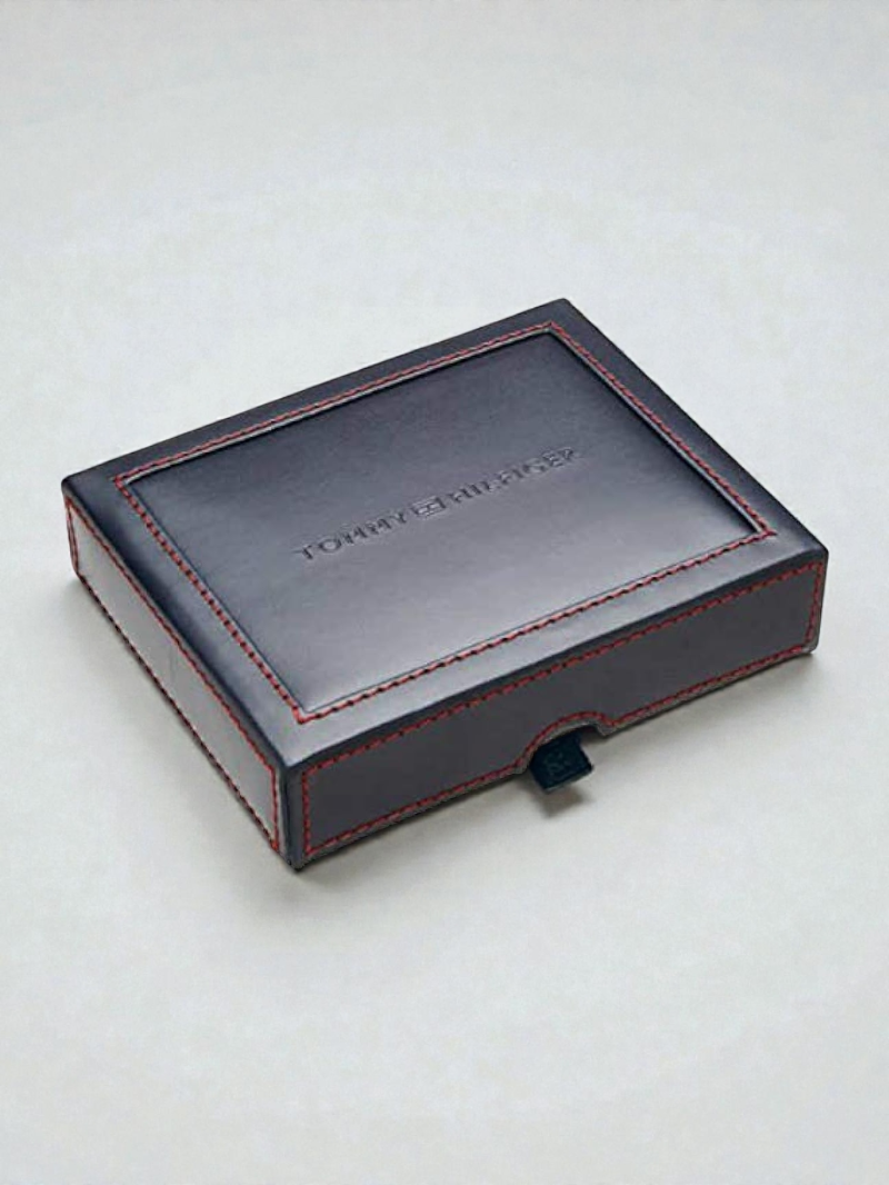 Immediate Tommy Men's RFID Blocking 100% Leather Passcase Wallet, Oxford Black