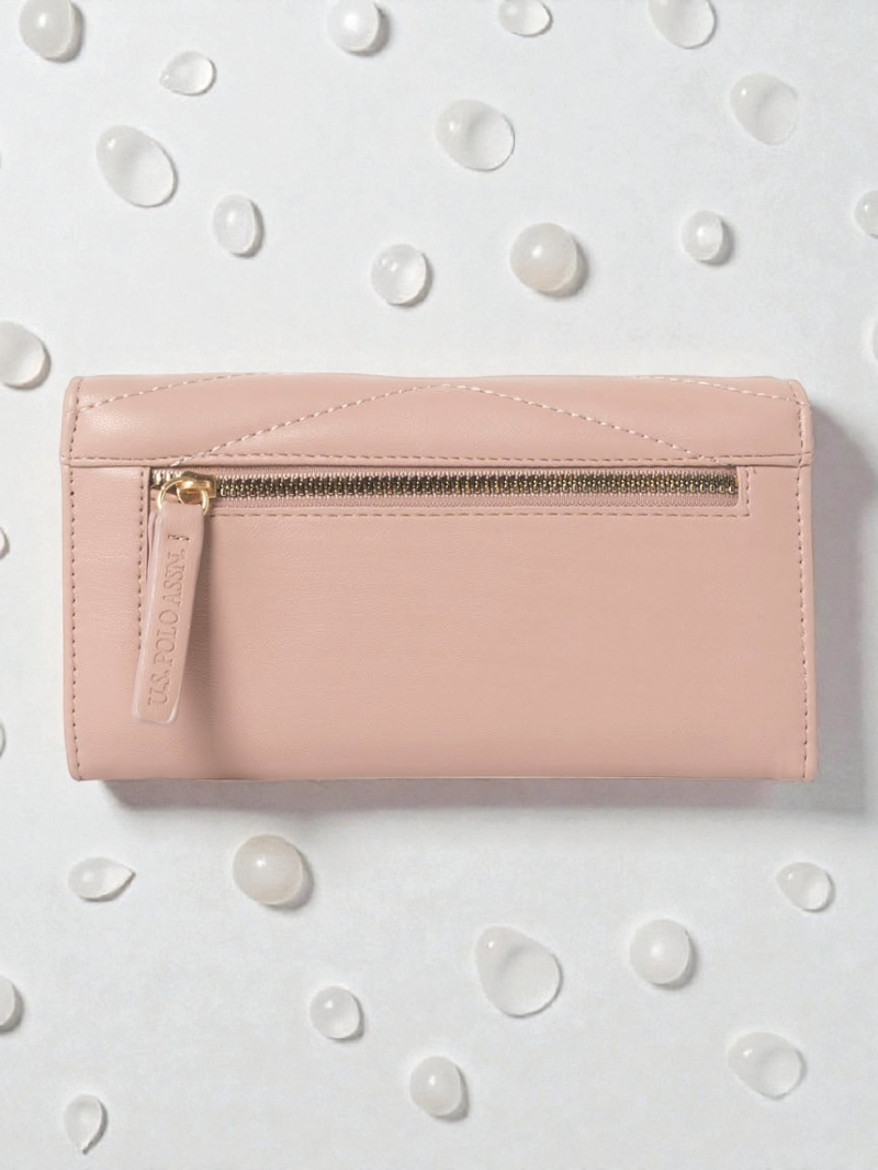 Immediate U.S polo LARGE QUILTED FLAP WALLET
Average