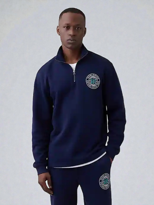 Relaxed Gap Graphic Quarter-Zip Sweatshirt