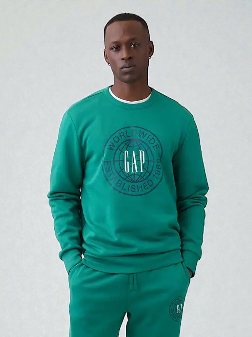 Relaxed Gap Graphic Sweatshirt