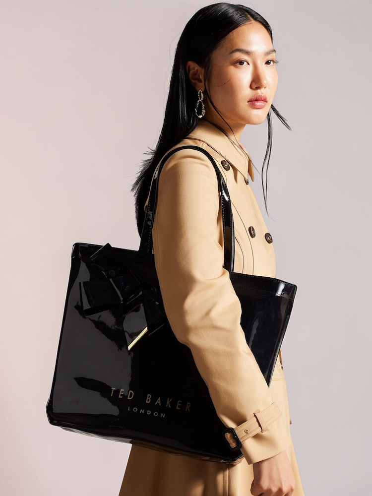 Ted Baker Natural/ Rincon Bag Size Large