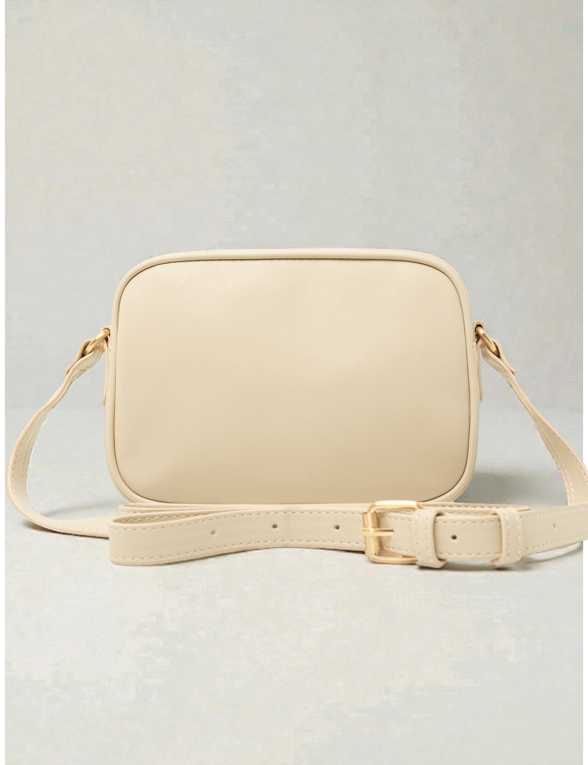 QUILTED V CROSSBODY BAG 27A361-AA00A