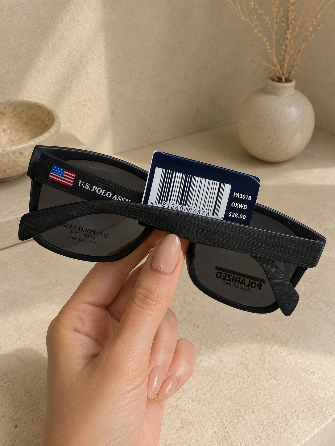 Immediate POLARIZED FLAG BRANDED SPORT SUNGLASSES
Serial PA3018M-0000A