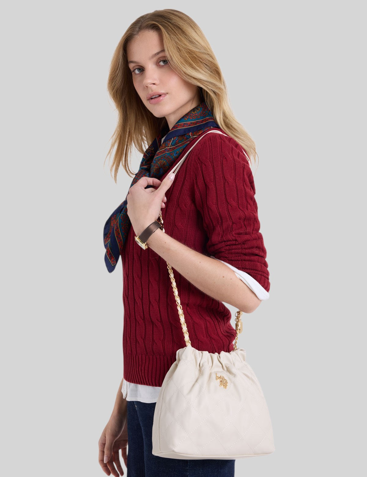 US.POLO.ASSN GOLDIE QUILTED LOCK CHAIN CROSSBODY,27V0143-AA00A