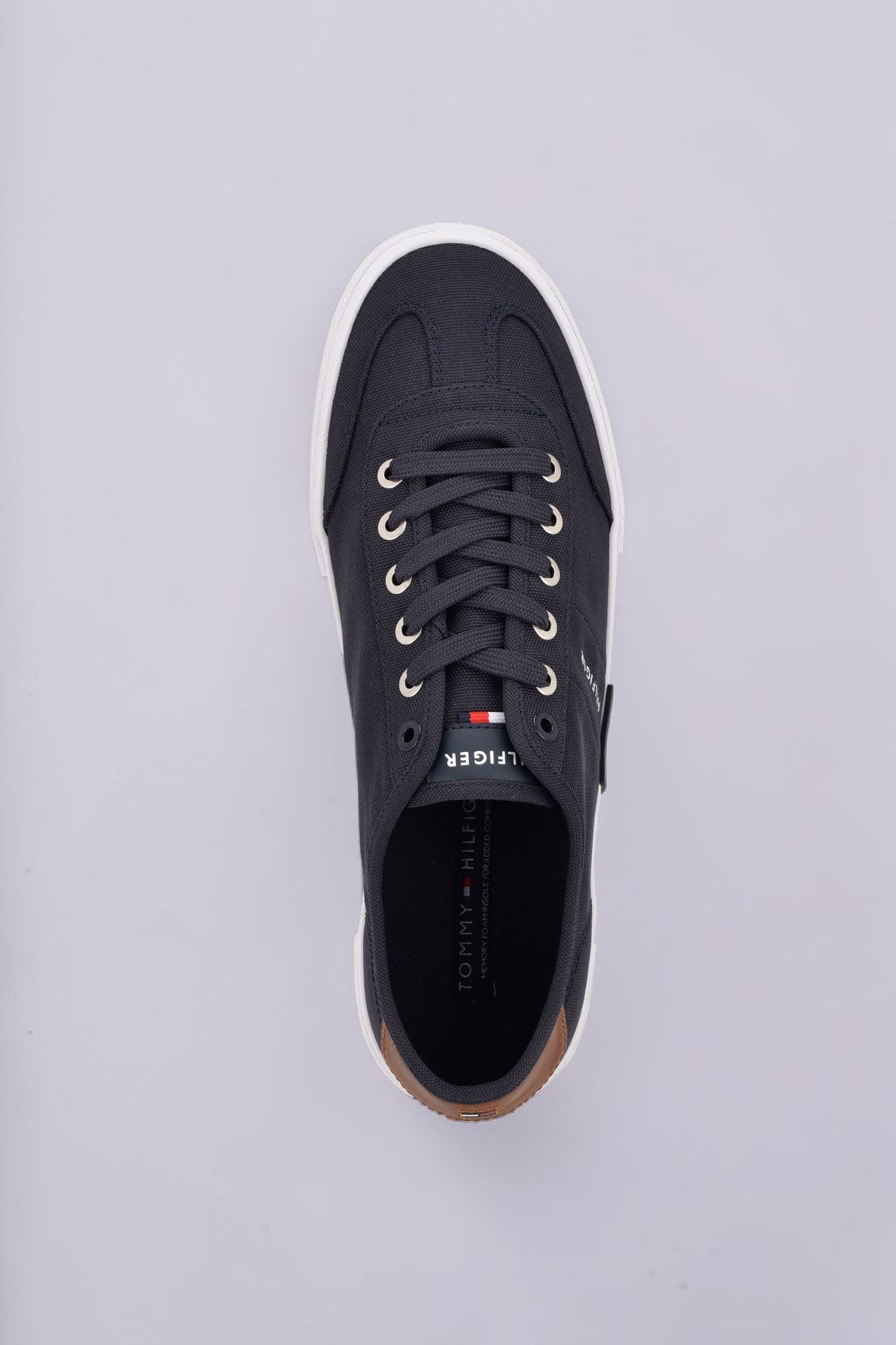 TOMMY HILFIGER shoes 6984033