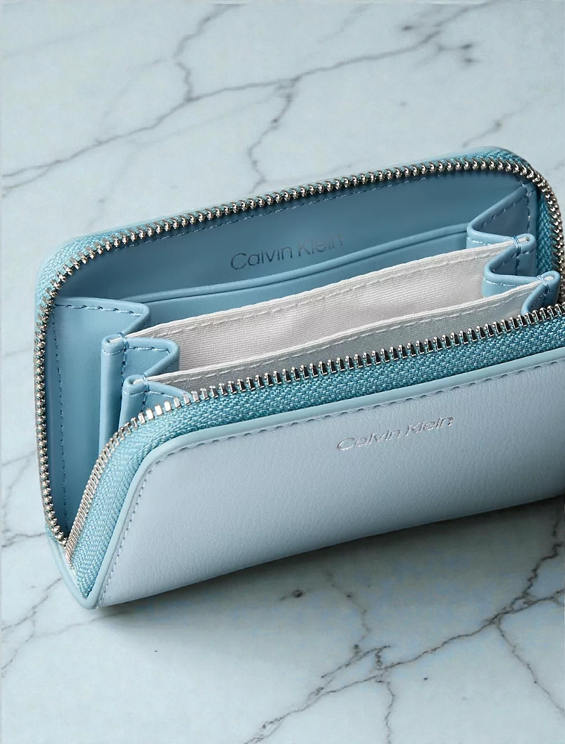 C.K Foil Logo Square Zip Wallet 4F1091G