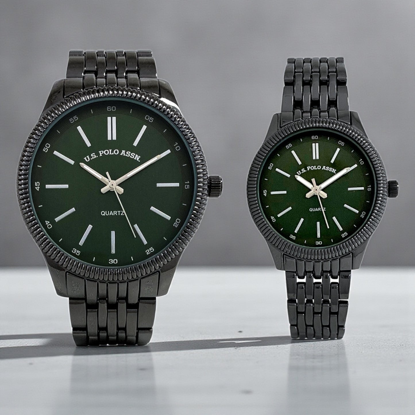 HIS AND HERS GUNMETAL LINK WATCH SET,USC2729UO