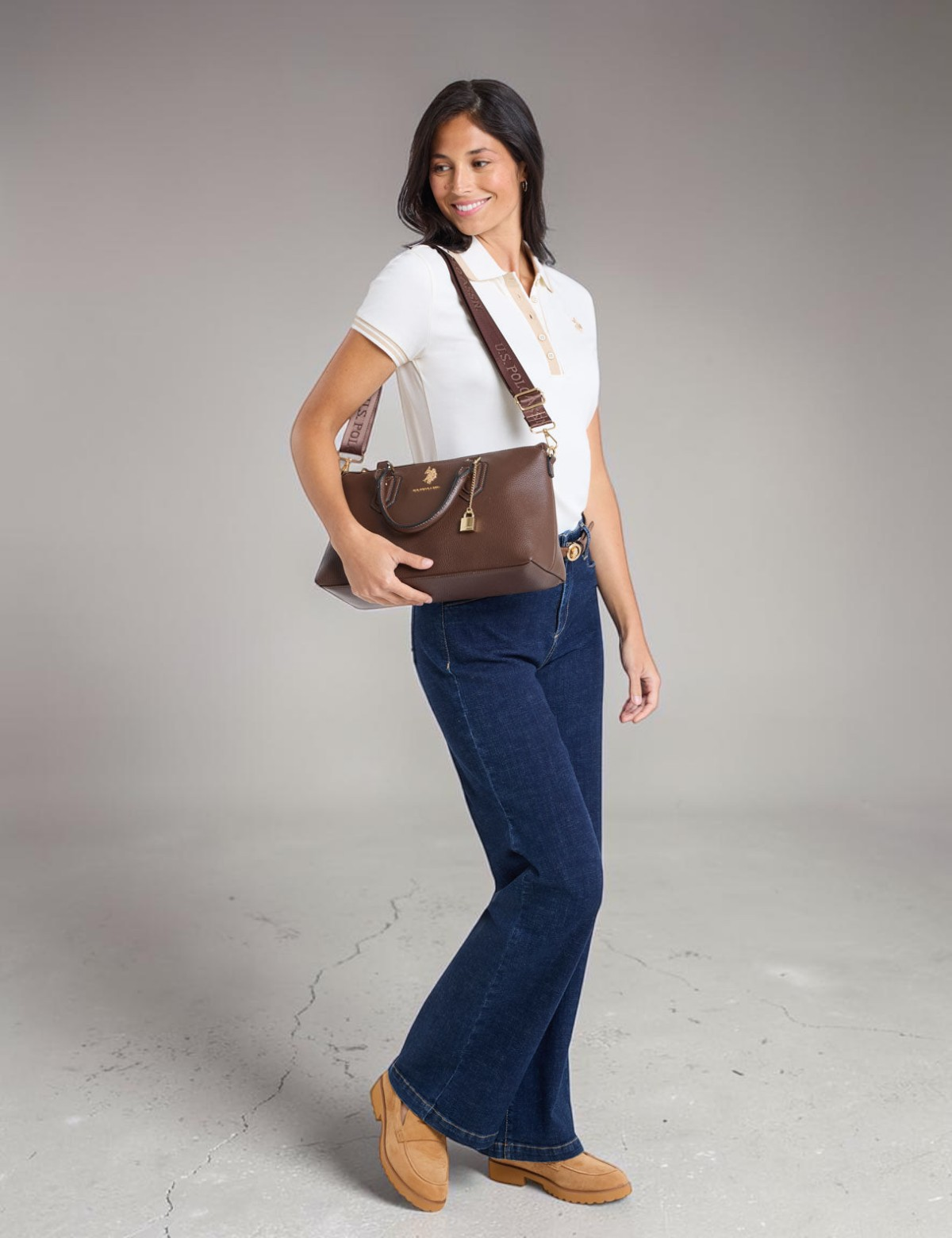 Immediate LOCK CHAIN SATCHEL BAG WITH CROSSBODY STRAP،27V0063-AA00A ()