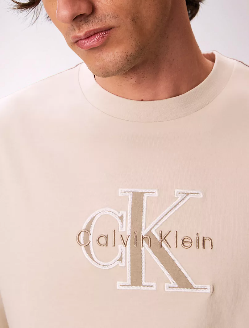 Monologo Outline Graphic Classic T-Shirt