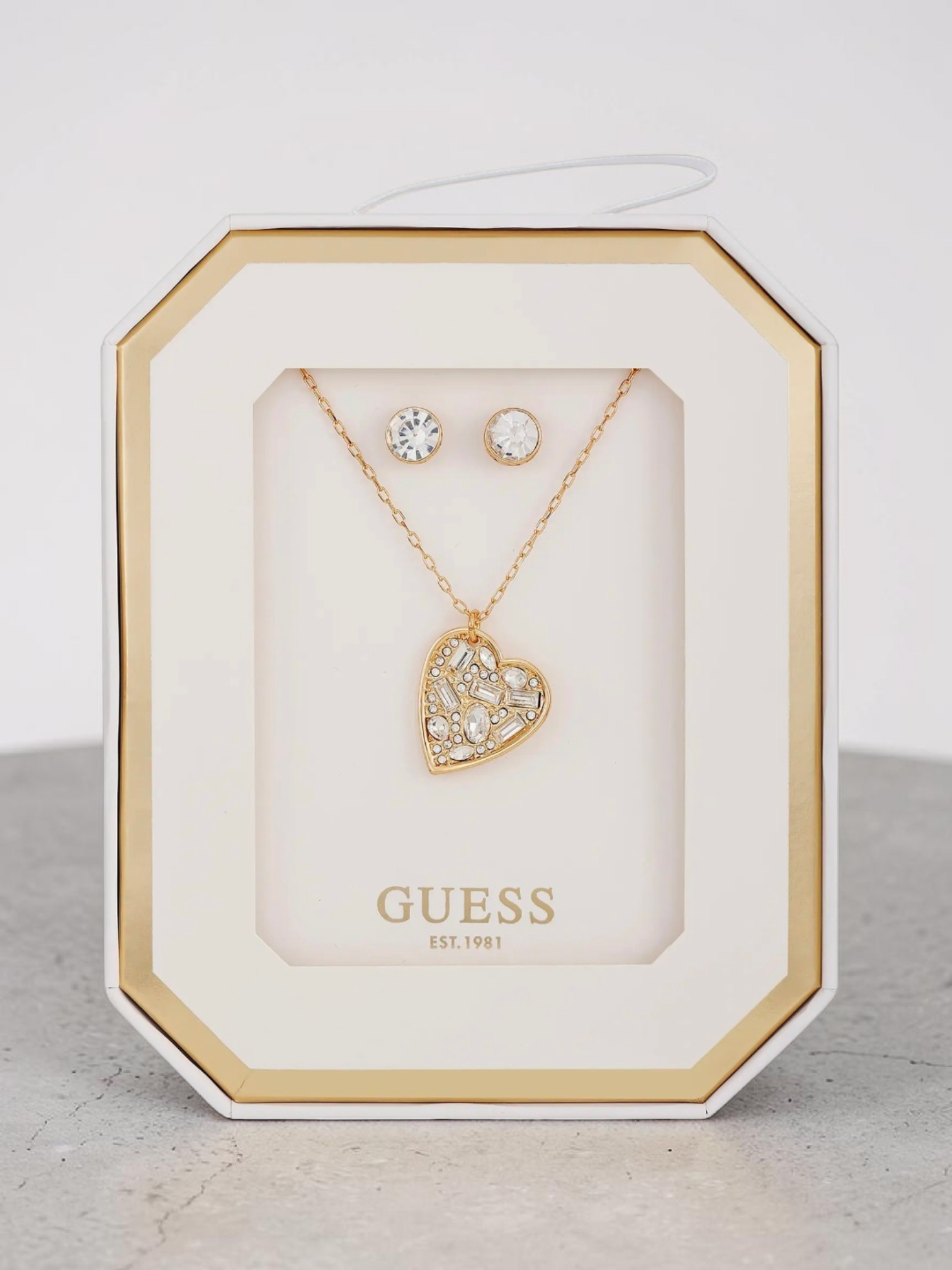 Immediate Guess Heart Pendant Necklace & Stud Earrings Set