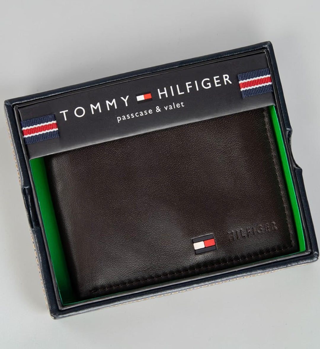 Tommy Hilfiger Men's leather wallet