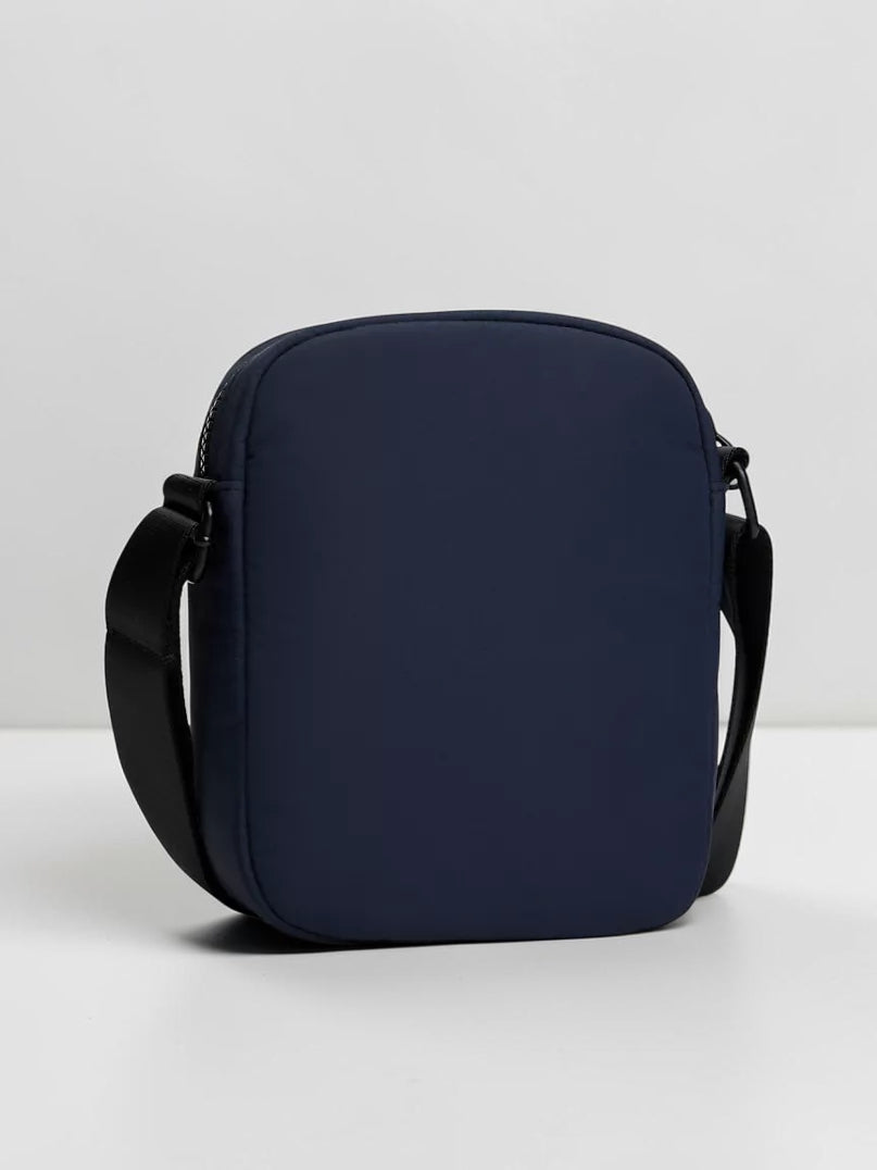 Hilfiger Logo Textured  Reporter Bag