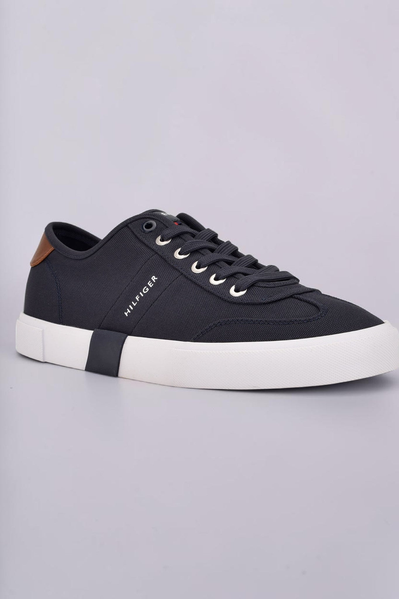 TOMMY HILFIGER shoes 6984033