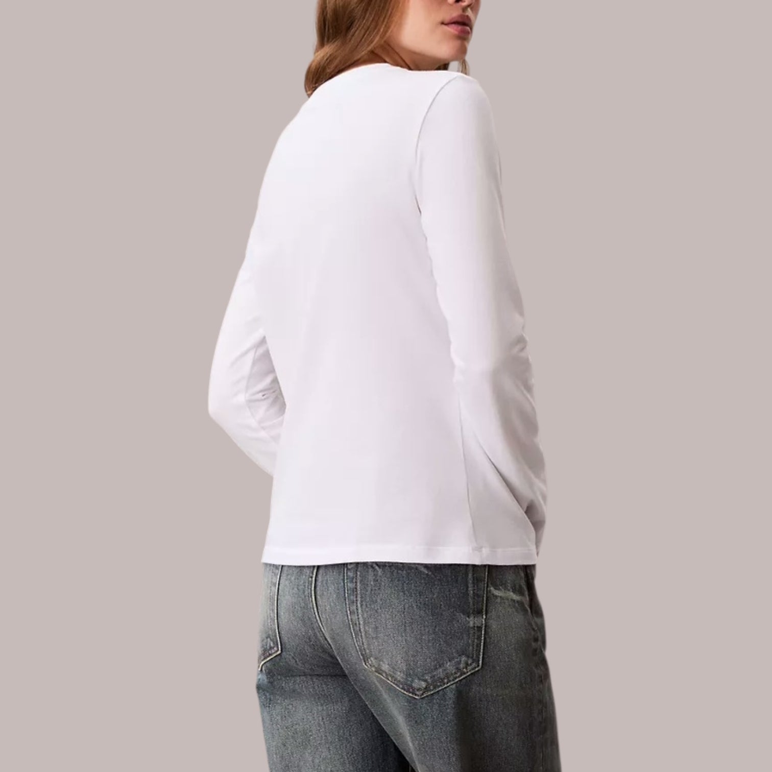 Standard Logo Slim T-Shirt