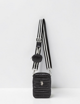 Immediate QUILTED PHONE CROSSBODY WITH ZIPPER POUCH,27A213-AA00A