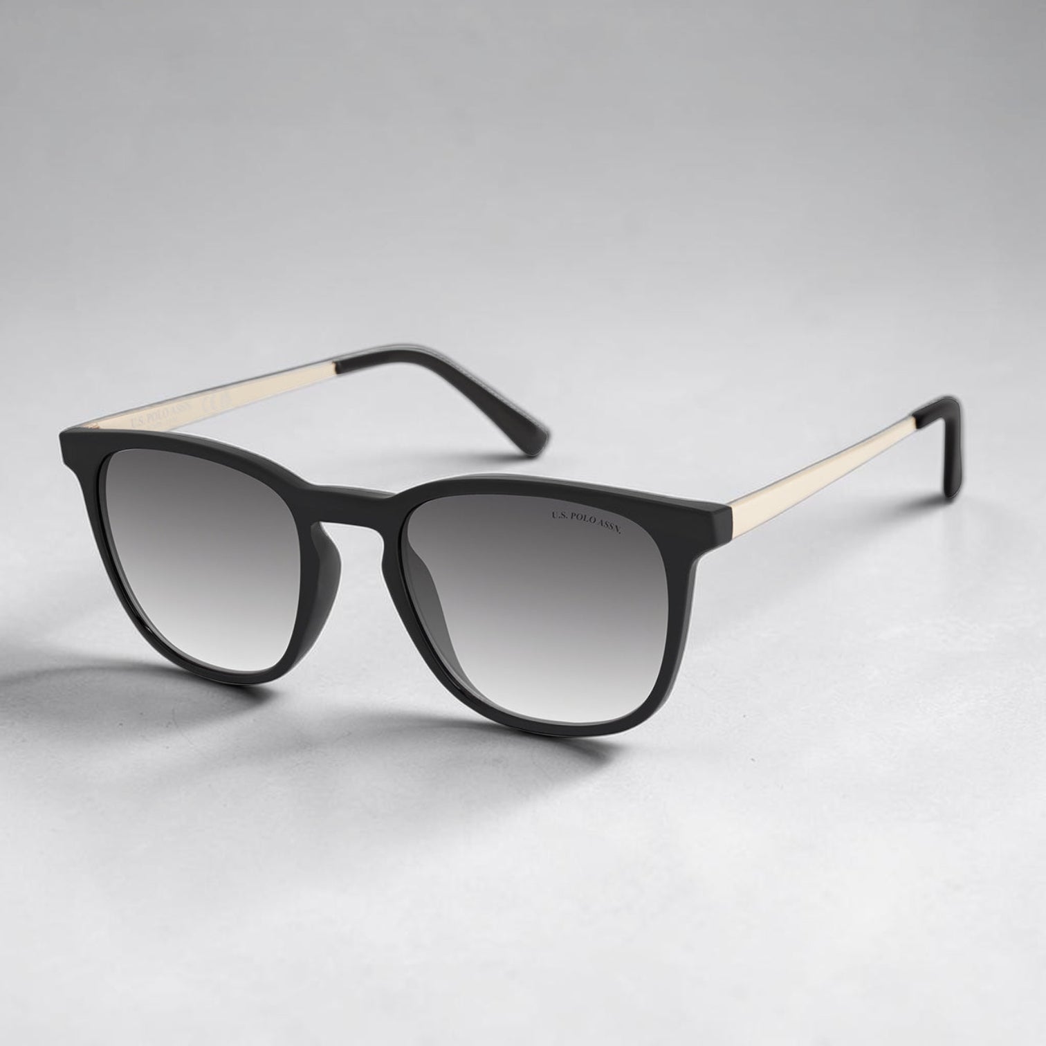 LADIES CLASSIC PLASTIC RECTANGULAR SUNGLASSES,PA5154-0000A