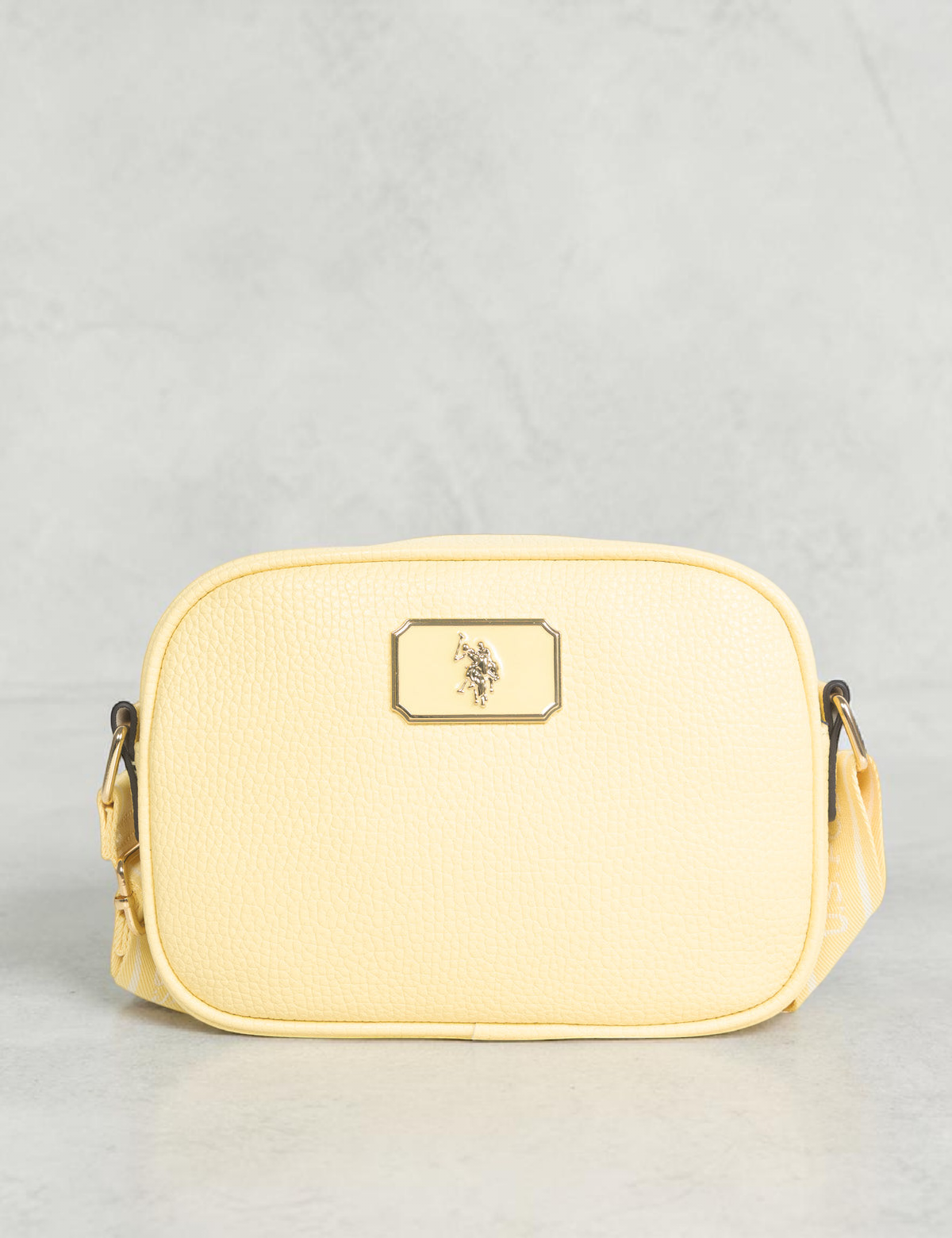 ENAMEL PLATE CLASSIC ZIP CROSSBODY BAG Serial 27V0087-AA00A
