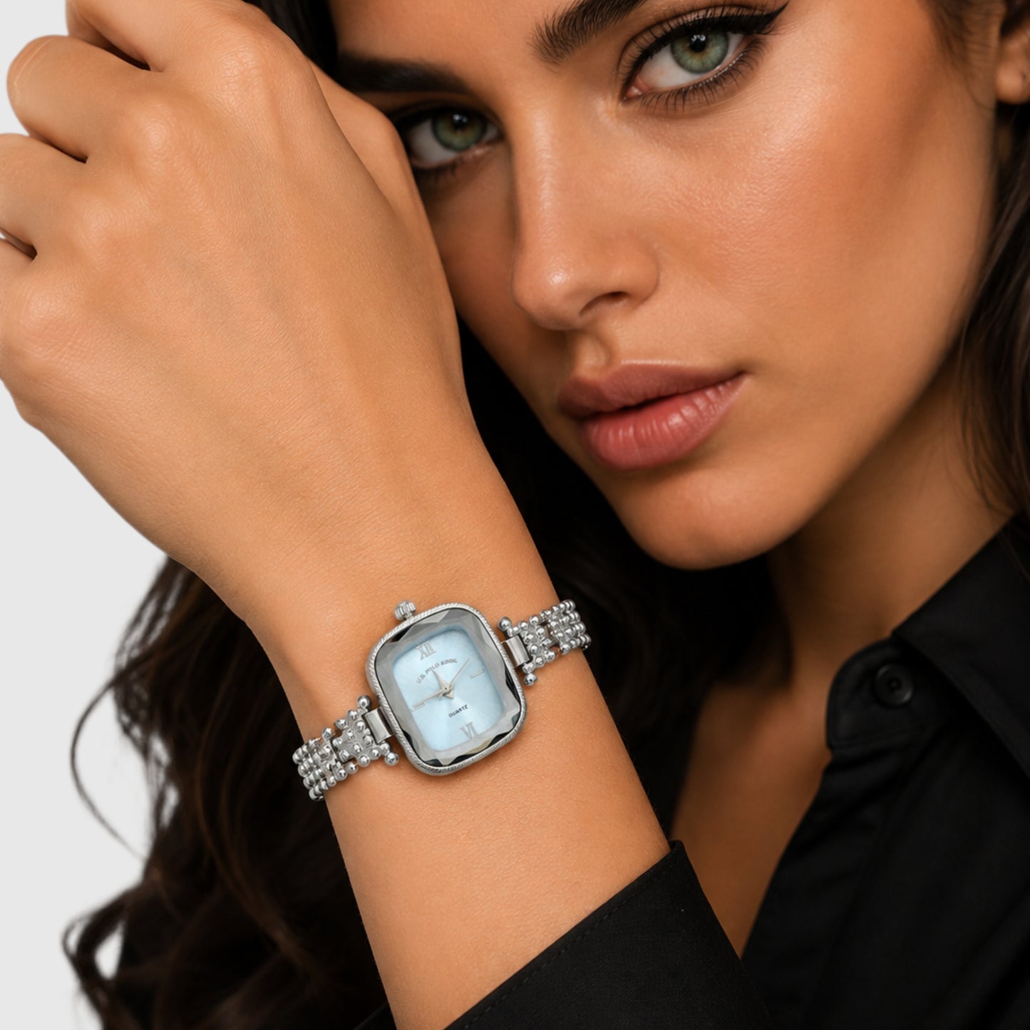 LADIES SILVER OVAL WATCH WITH BLUE FACE,USC40697UO-0000A