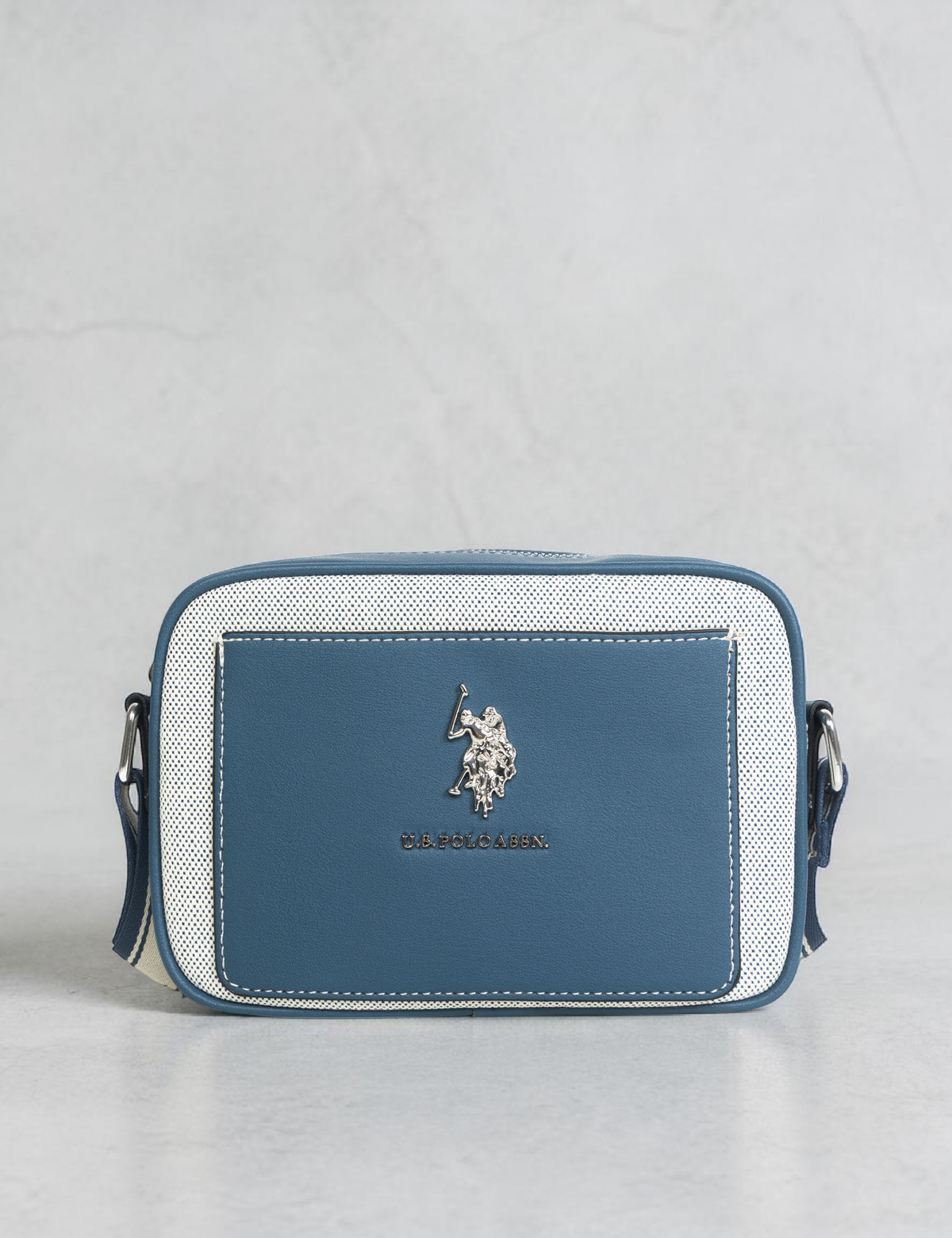 CANVAS POCKET CROSSBODY BAG Serial 27A360-AA00A