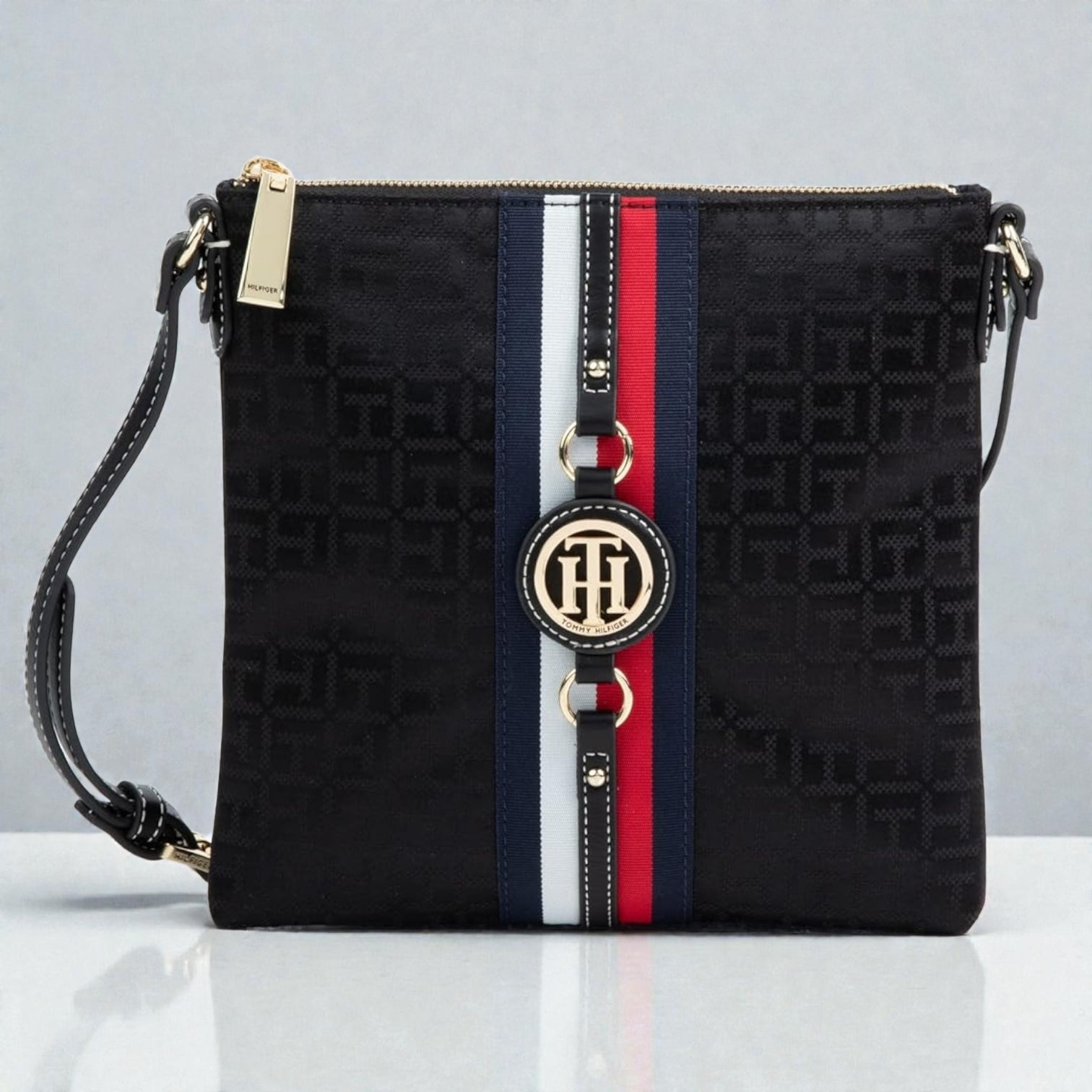 Tommy Hilfiger Women's Jaden Plus Crossbody