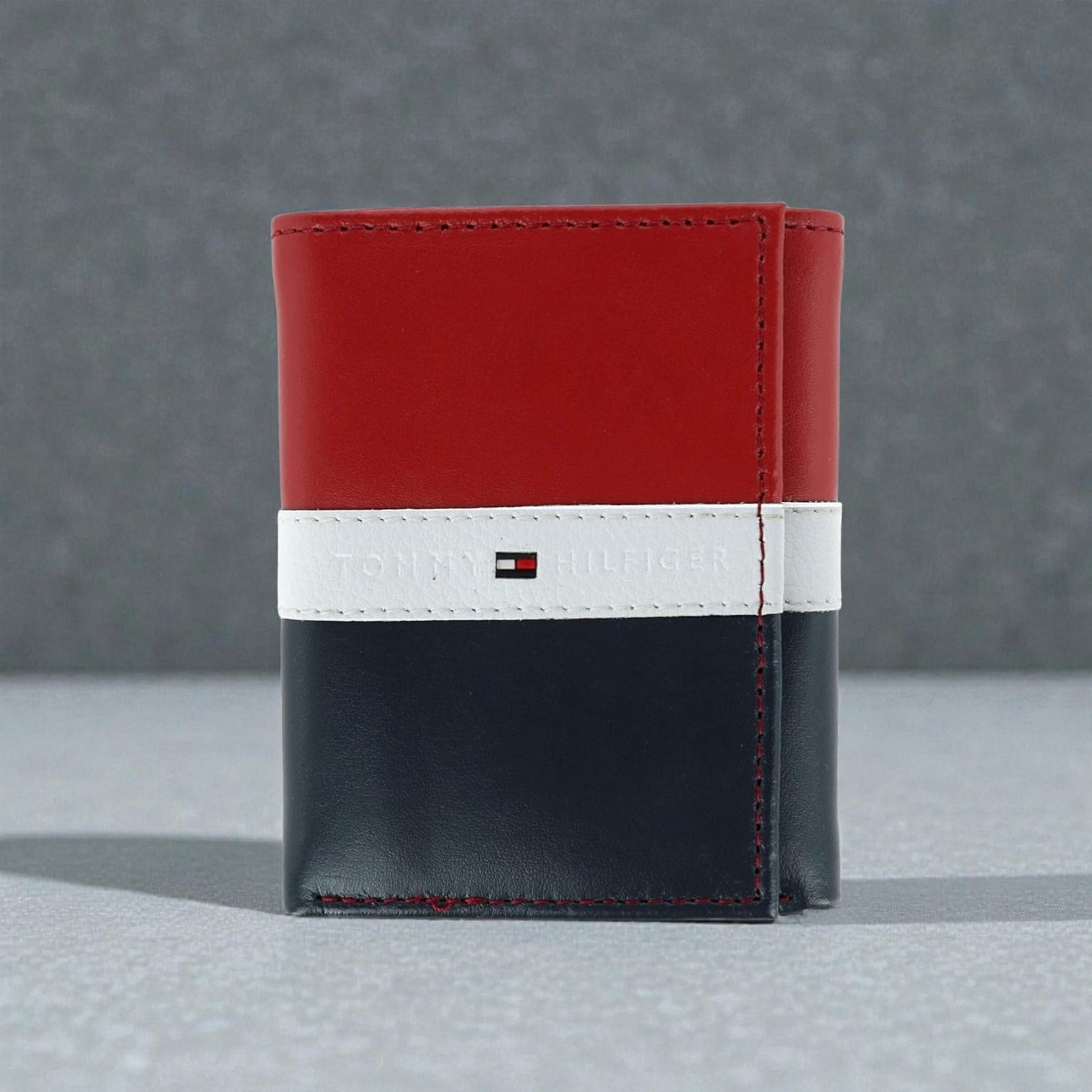 Tommy Hilfiger Men's Trifold Wallet