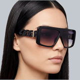 Guess 
Smoke Gradient Rectangular Ladies Sunglasses
Item No. GU00109 01B 60