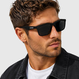 Guess Smoke Square Men's Sunglasses
Item No. GF00022 02A 59