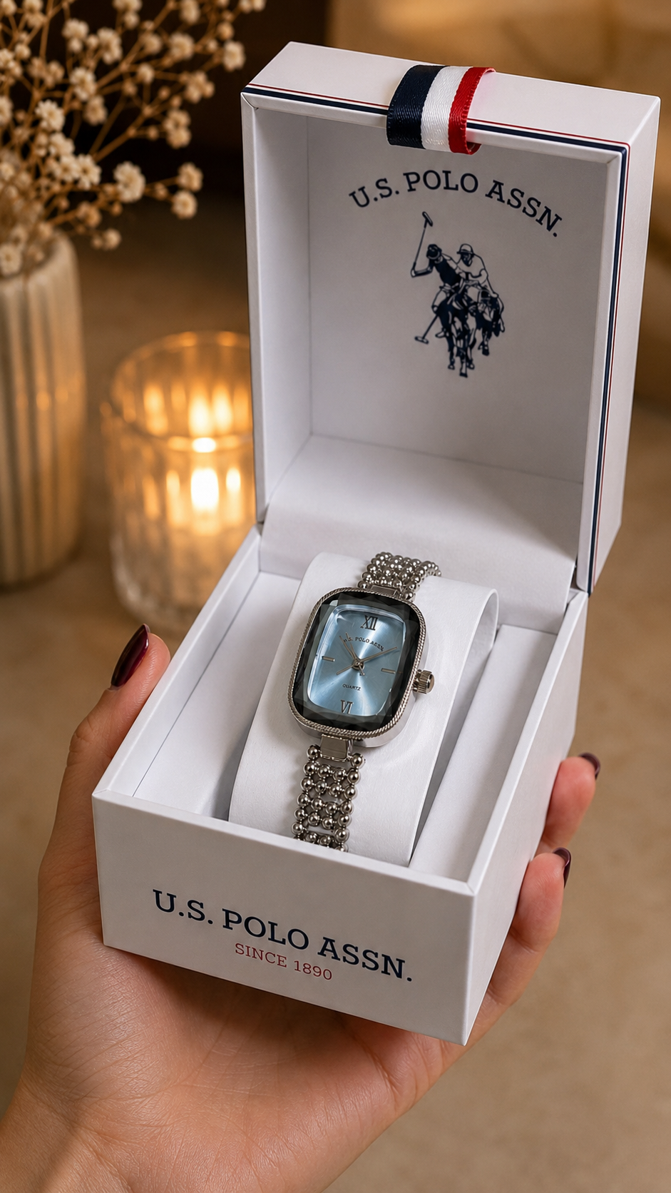 Immediate LADIES SILVER OVAL WATCH WITH BLUE FACE,USC40697UO-0000A