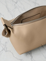 C.K Ultralight Shoulder Bag 4K3131G