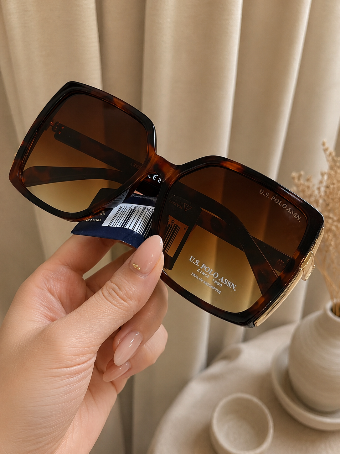 Immediate LADIES SQUARE GRADIENT SUNGLASSES  Serial PA5136-0000A