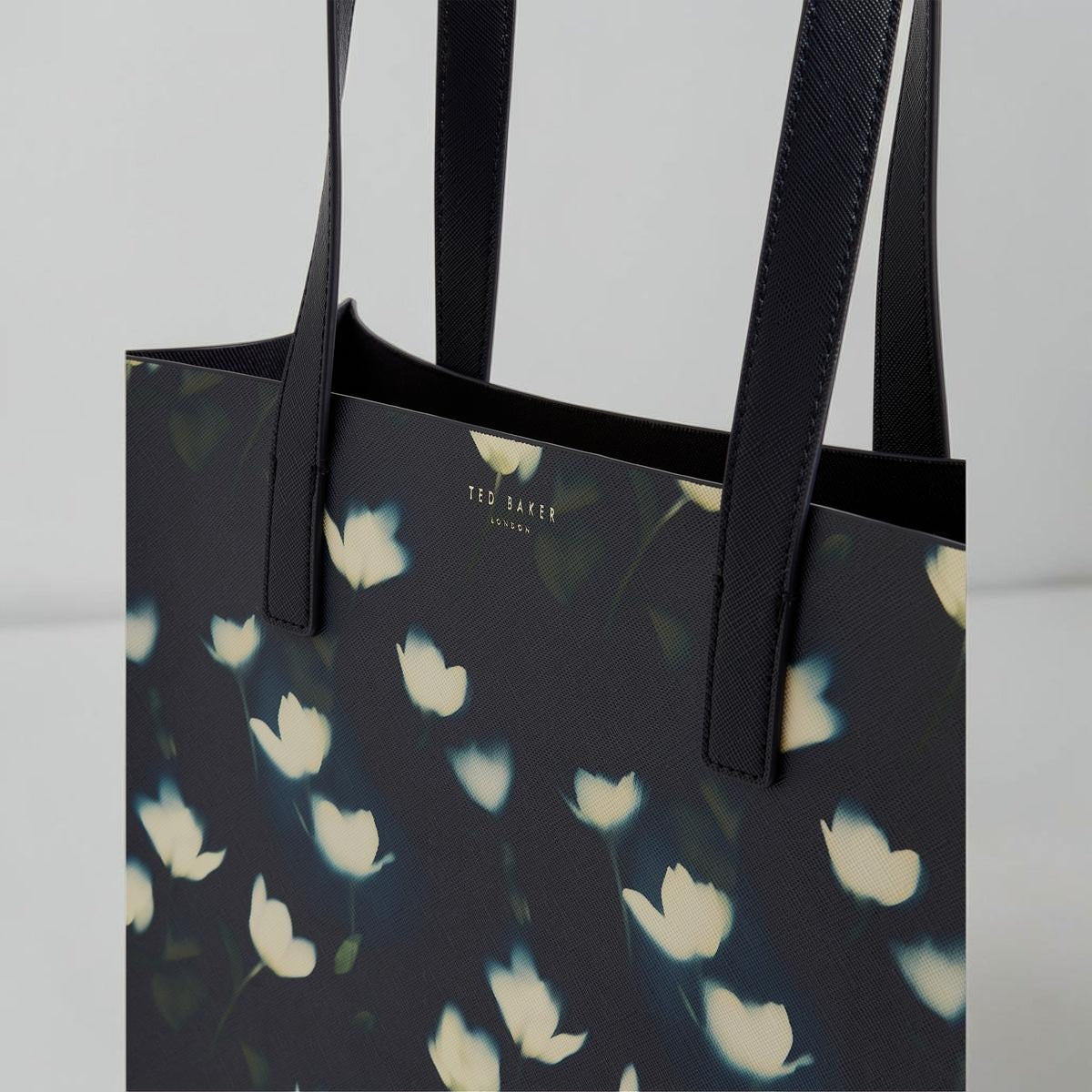 T.e.d B.a.k.er women Extra Large bag