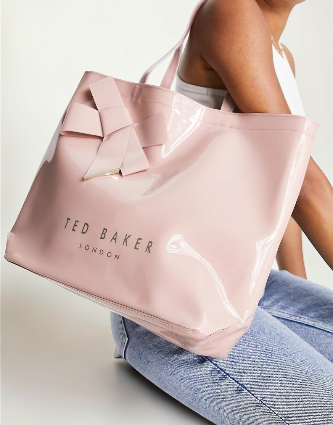 Ted Baker Natural/ Rincon Bag Size Large