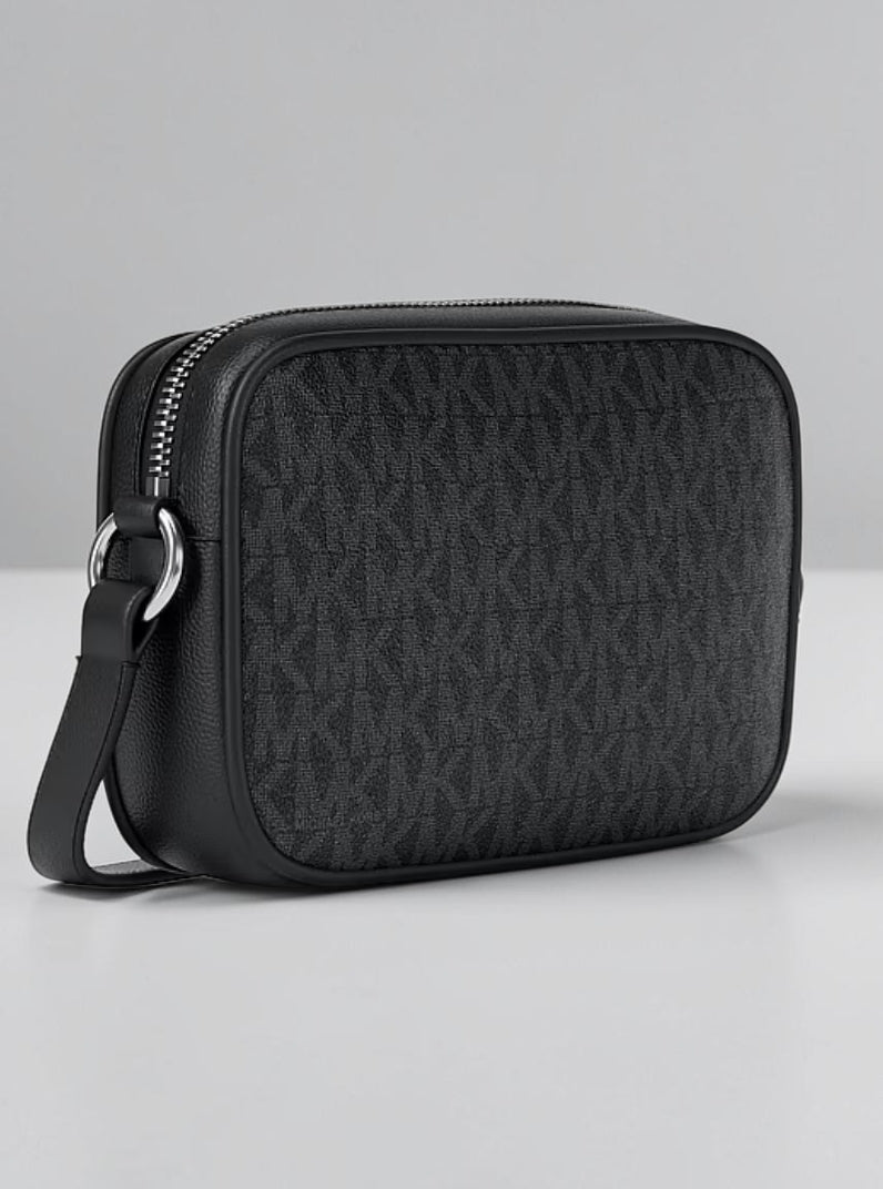 Jet Set Travel Signature Logo Camera Crossbody Bag,35S6STVC1V