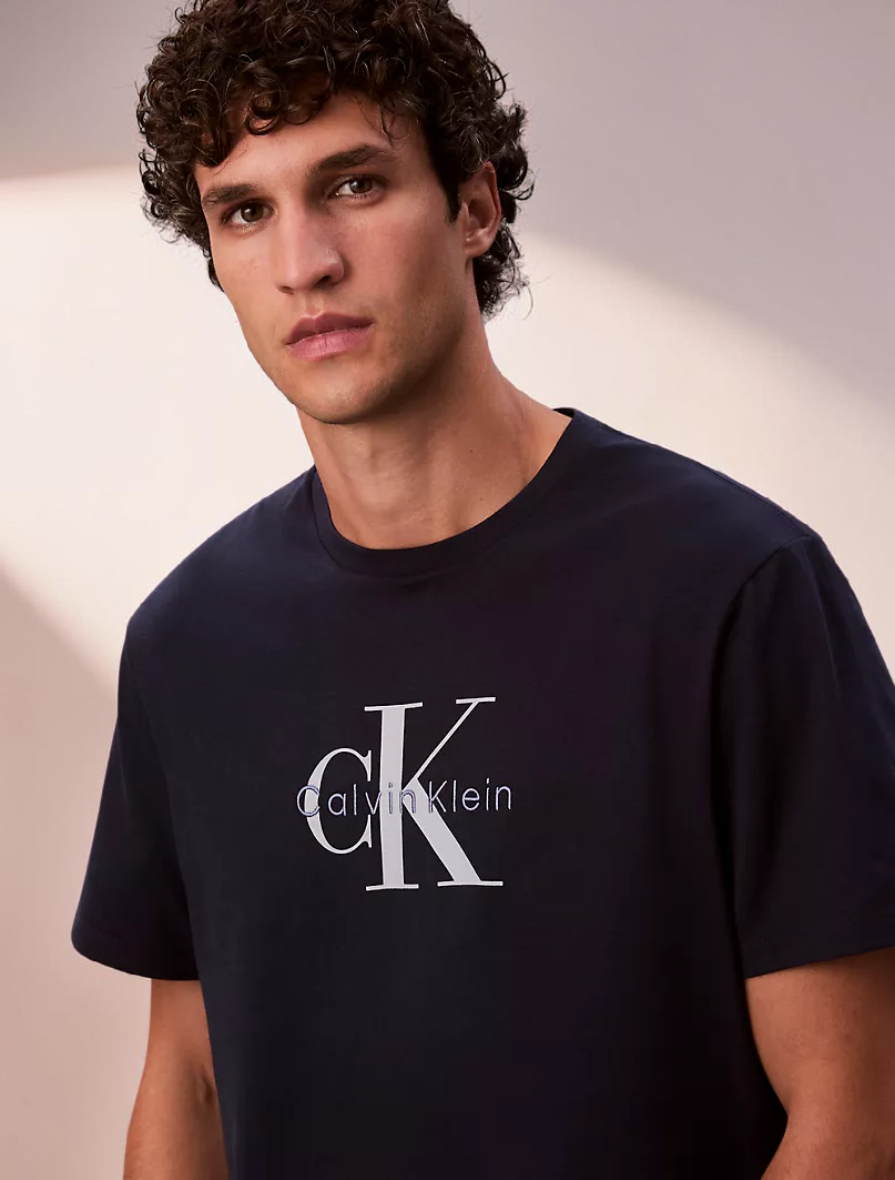 Monologo Tee
