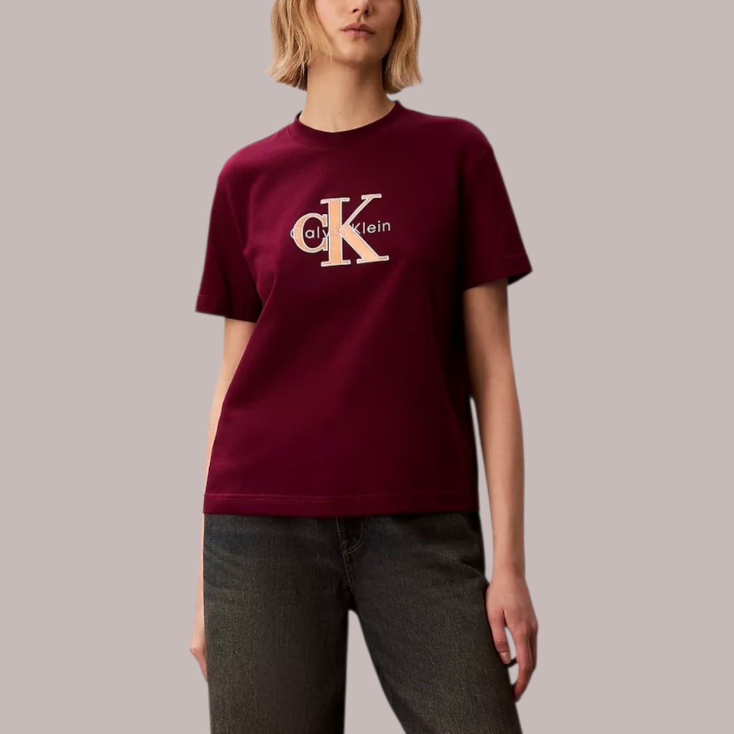Standard Logo Relaxed T-Shirt