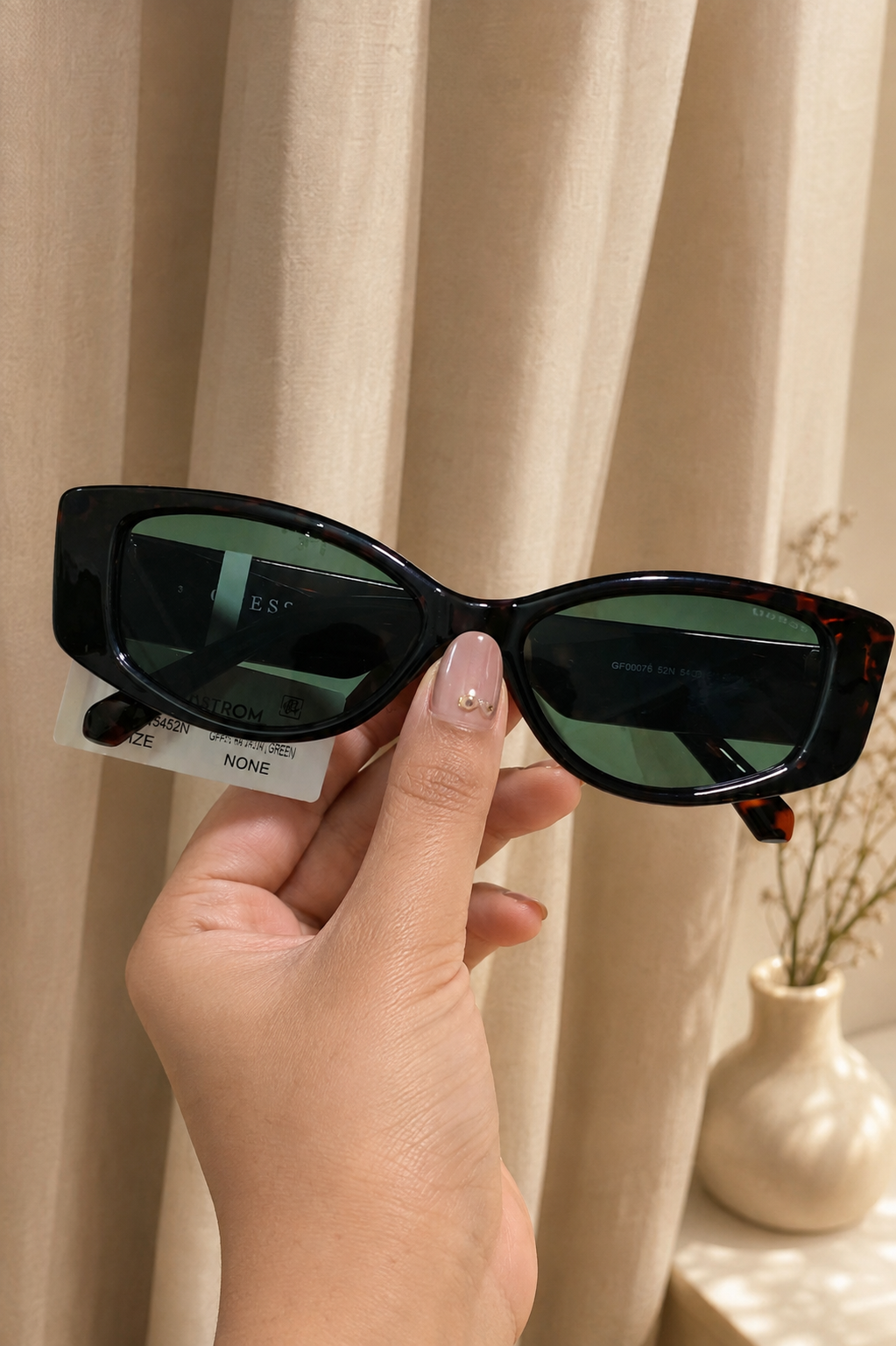Immediate Guess  Sunglasses GF000765452N