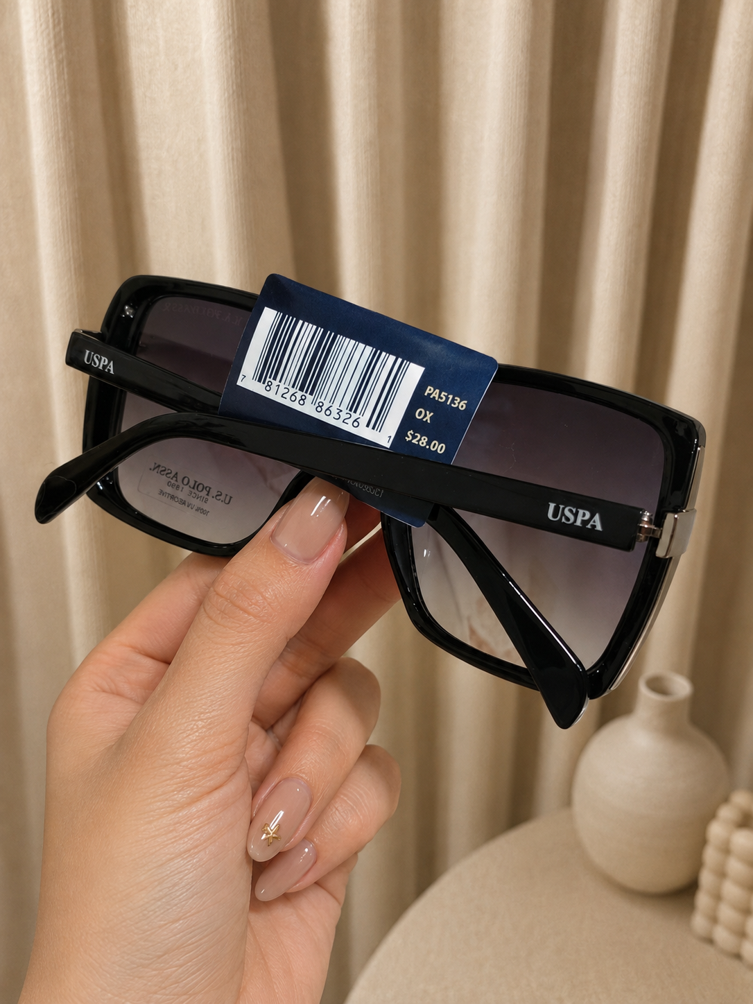 Immediate LADIES SQUARE GRADIENT SUNGLASSES  Serial PA5136-0000A