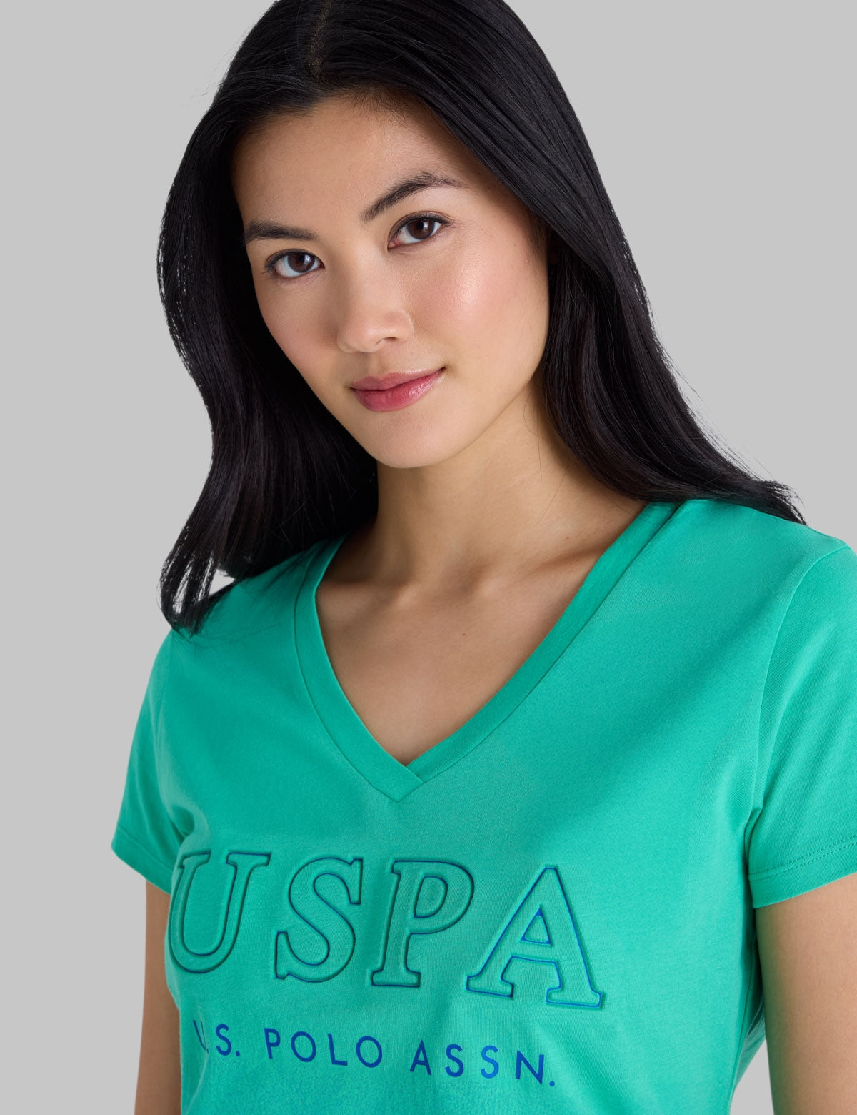 USPA DEBOSSED PRINT V-NECK GRAPHIC T-SHIRT,21T0087-1D00A