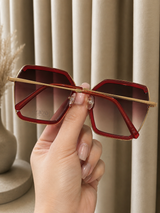 Immediate Bordeaux Gradient Butterfly Ladies Sunglasses
Item No. GF0418 69T 58
