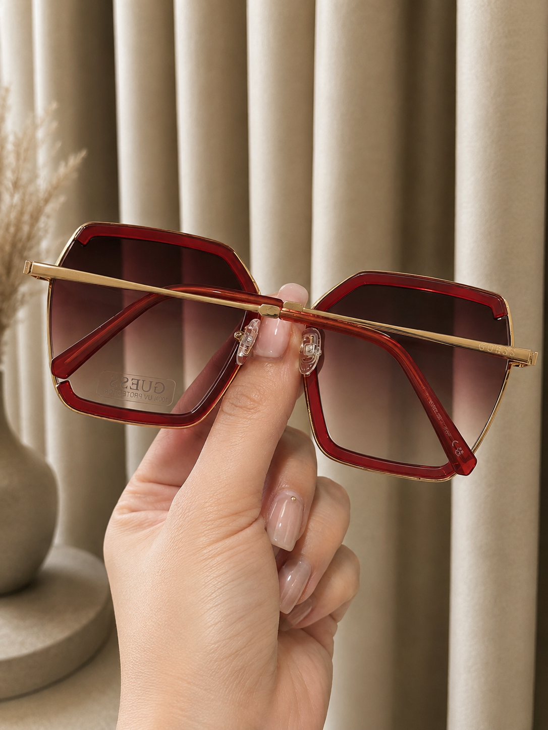 Immediate Bordeaux Gradient Butterfly Ladies Sunglasses
Item No. GF0418 69T 58