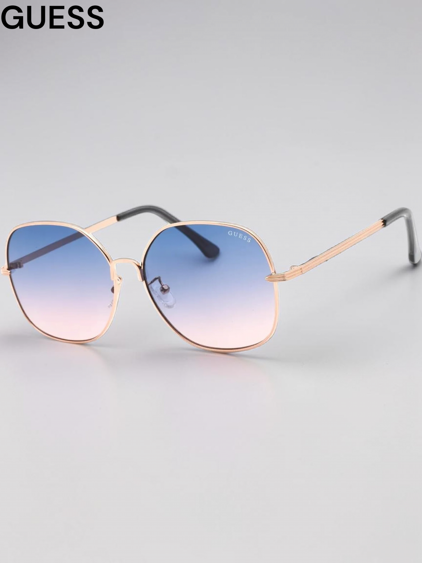 GUESS  GF0385 Round Sunglasses