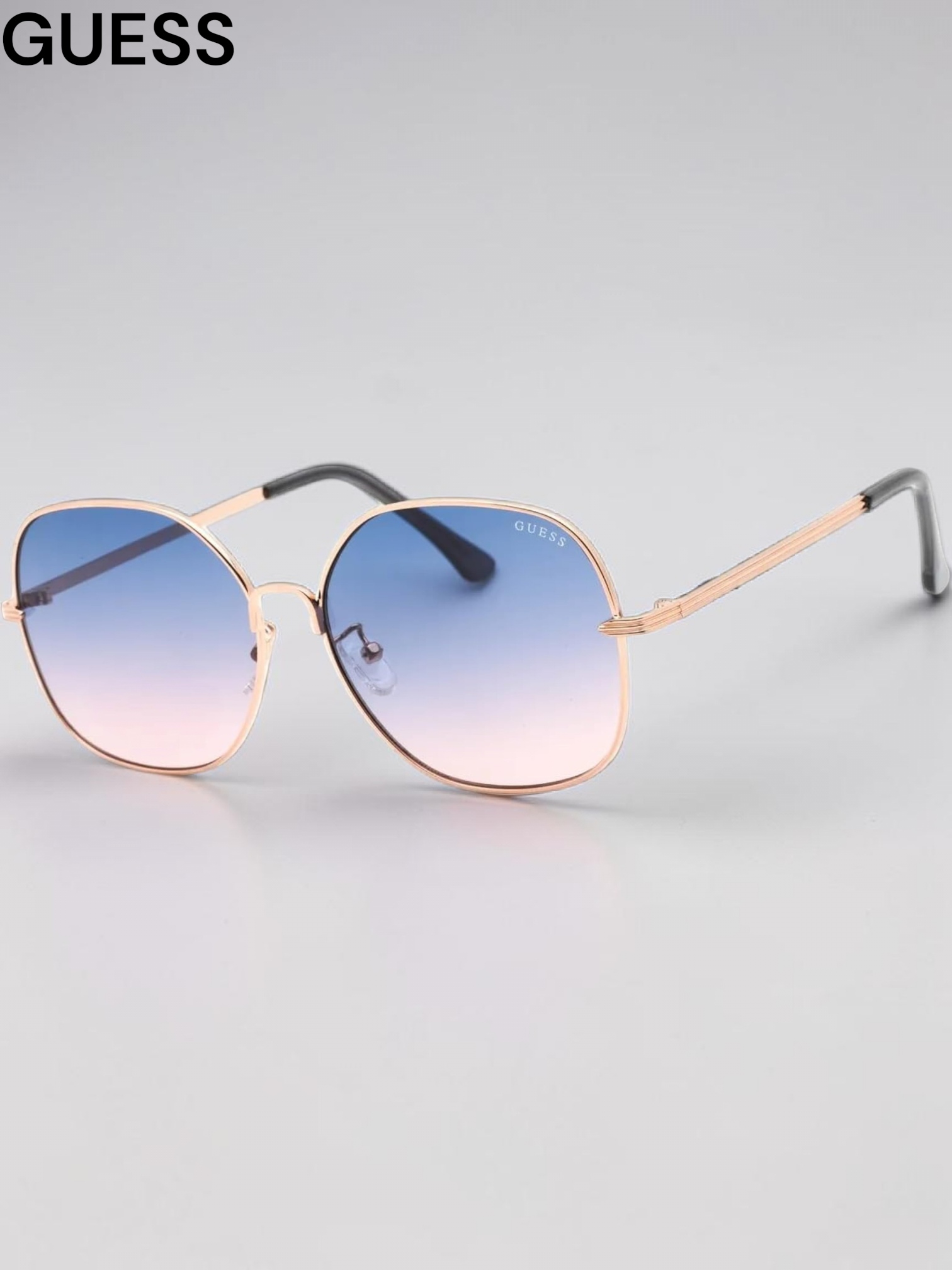 GUESS  GF0385 Round Sunglasses