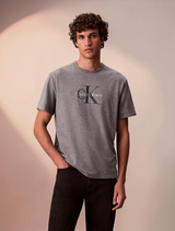Monologo Tee