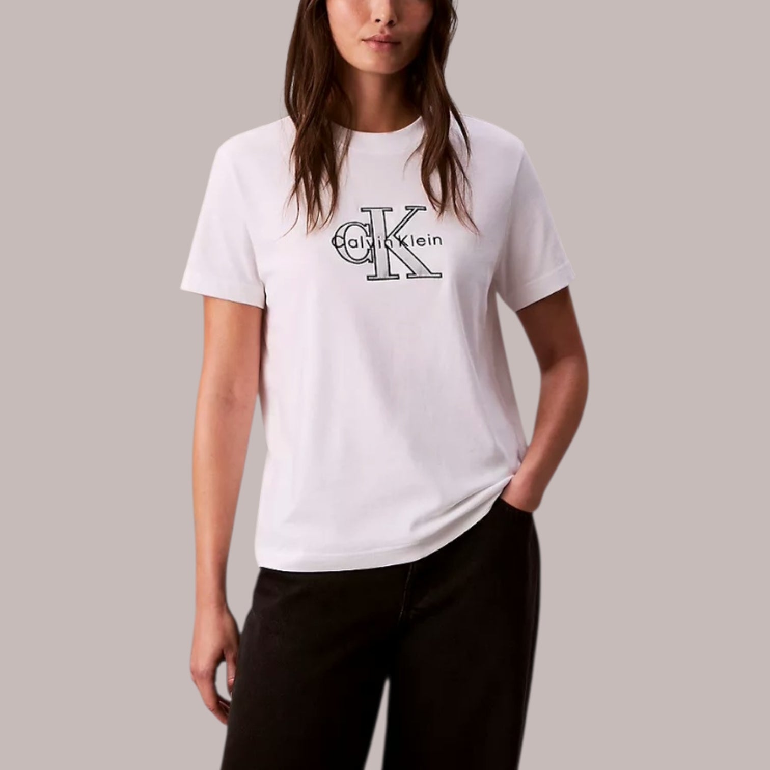 Standard Logo Relaxed T-Shirt