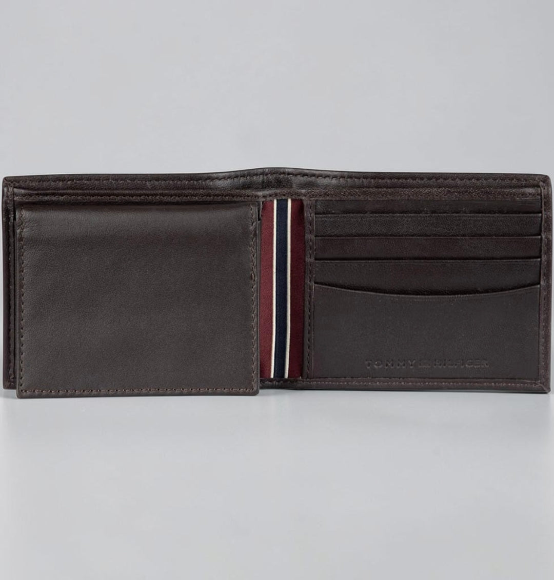 Tommy Hilfiger Men's leather wallet