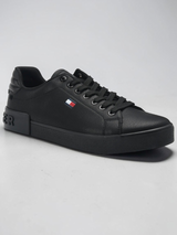 TH Rezz 6 Sneaker