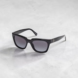 Smoke Gradient Cat Eye Ladies Sunglasses
Item No. GU00206 01B 53