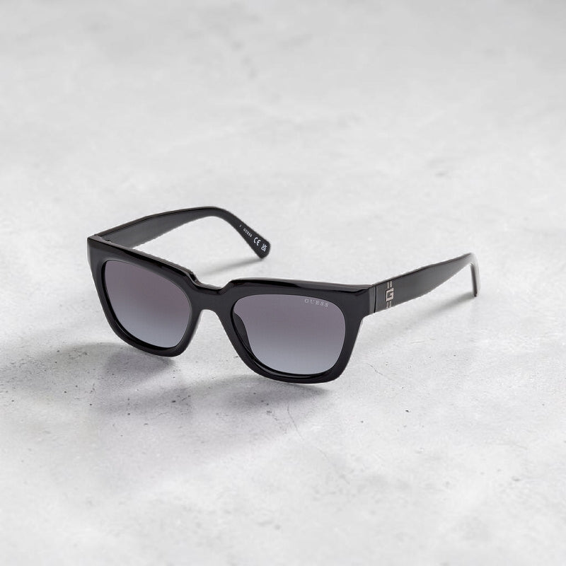 Smoke Gradient Cat Eye Ladies Sunglasses
Item No. GU00206 01B 53