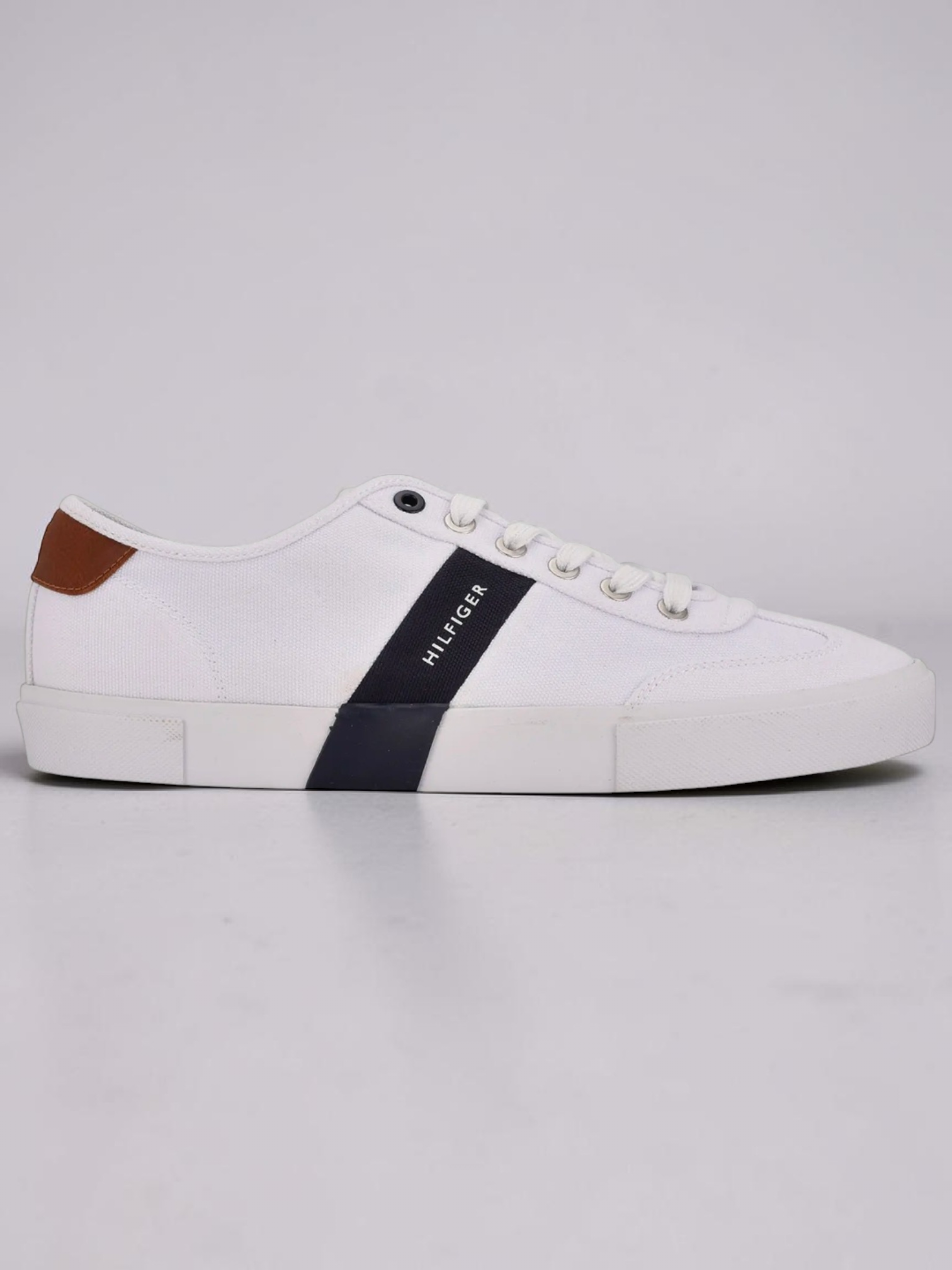 TH Atino Logo Strap Driver
